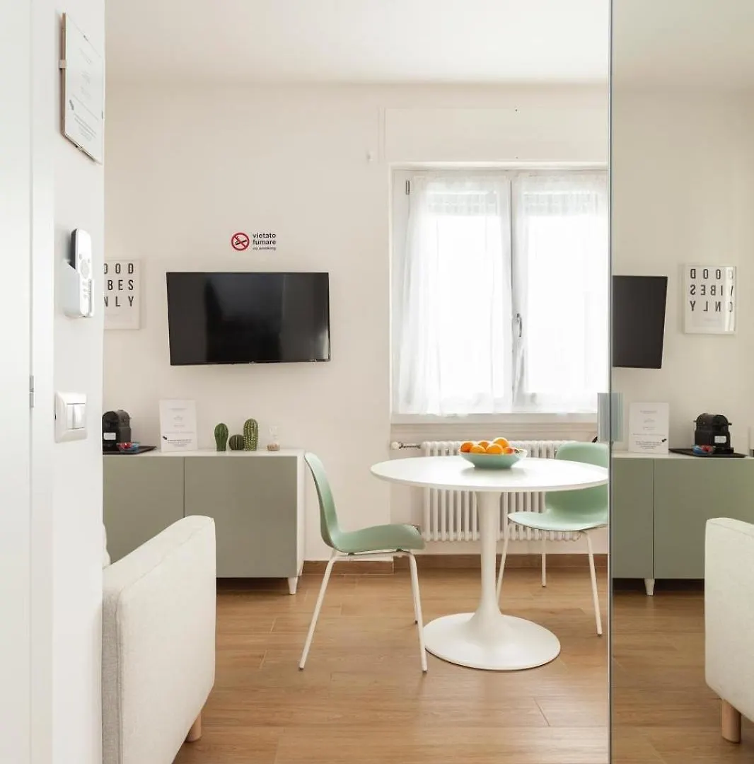 Zanella 50 Apartment Milan 0*,  Italy